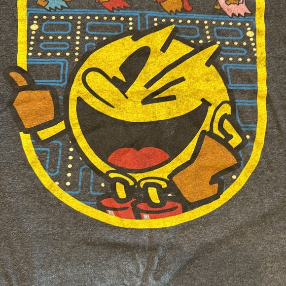 Pac-Man Graphic Tee - Gray Size Small Short Sleeve - Picture 3 of 6